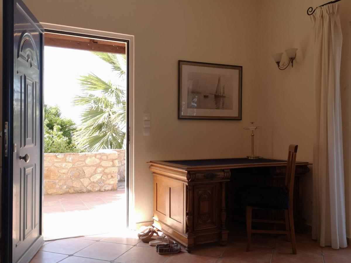 Villa Lir Tholos  エクステリア 写真