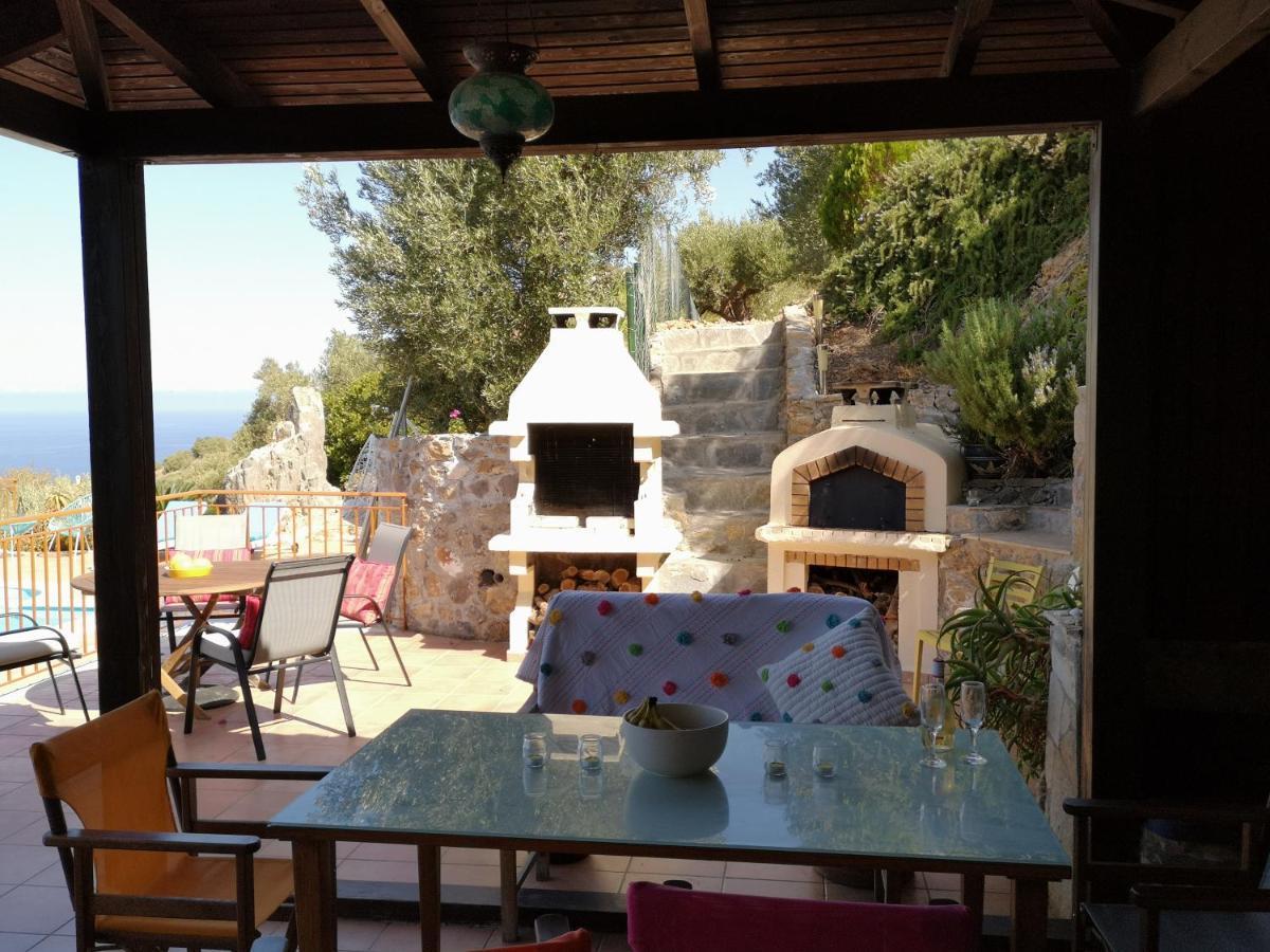 Villa Lir Tholos  エクステリア 写真